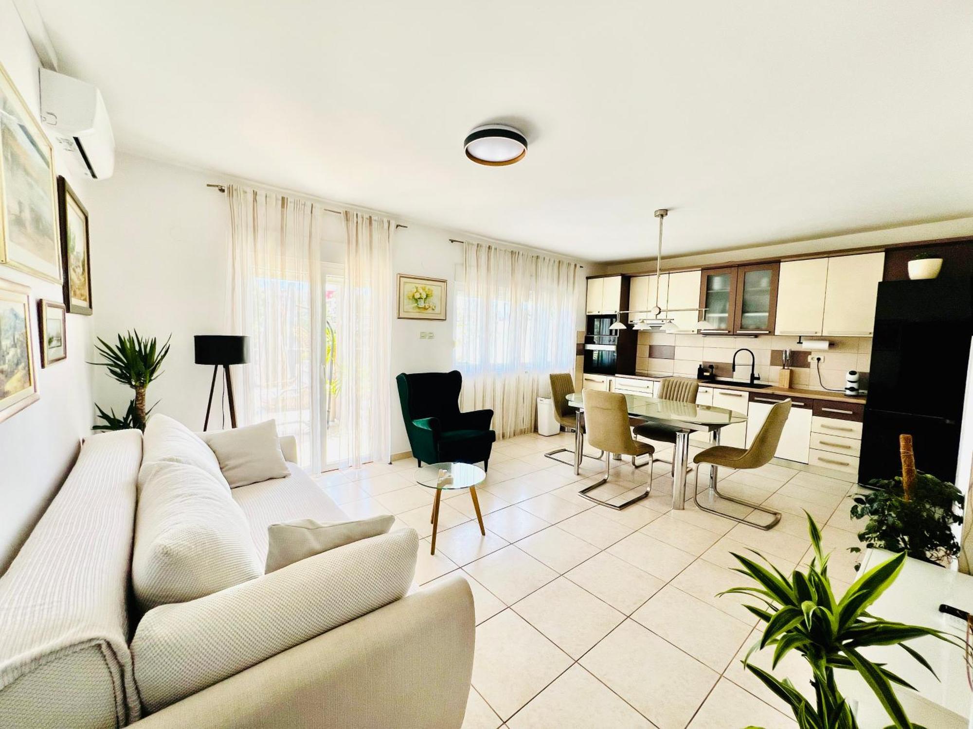 Apartment Sirius Podstrana Esterno foto