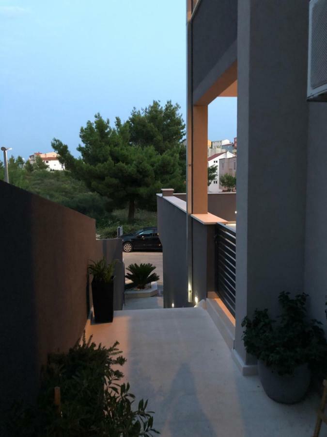 Apartment Sirius Podstrana Esterno foto
